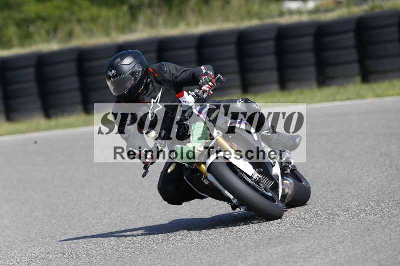 /44 09.08.2025 Plüss Moto Sport ADR/Einsteiger/50